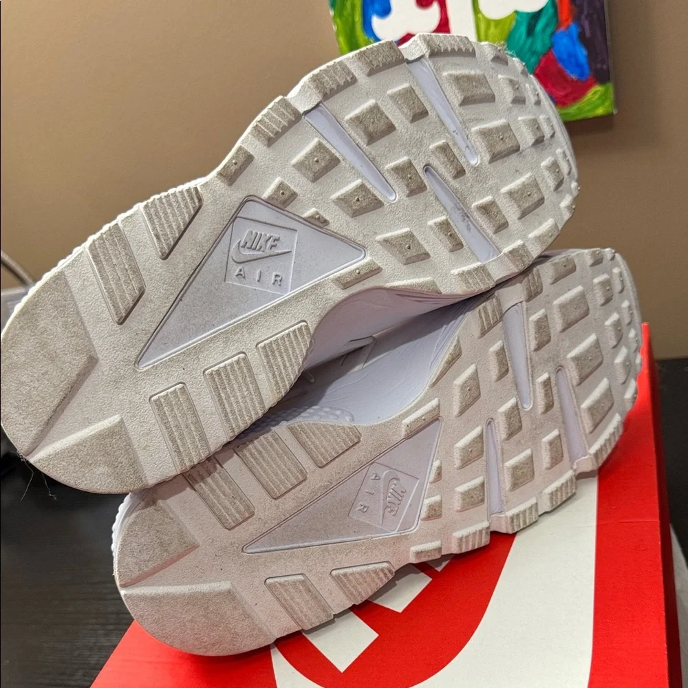 Nike Air Huarache 9.5 Men’s - Picture 6 of 6